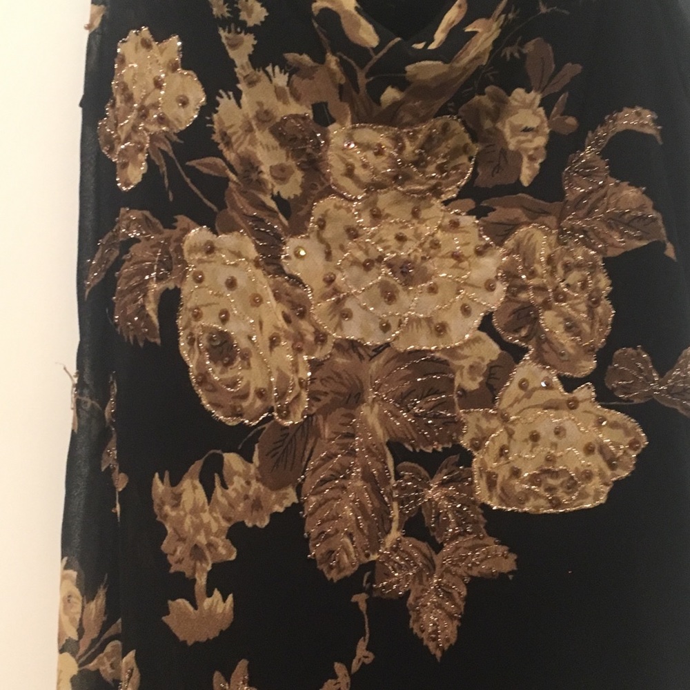 Dress - Picture 3 of 3